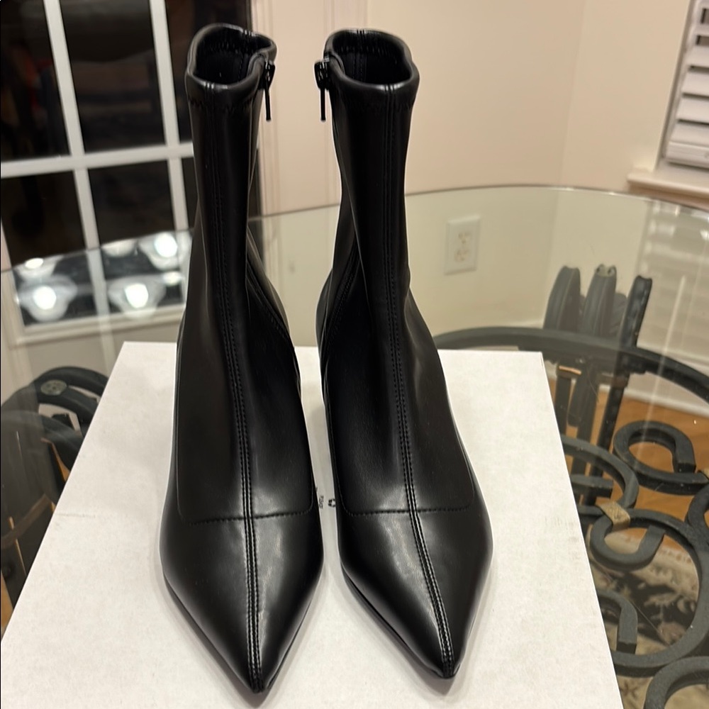 Abound Black Pointed Toe Heeled Boots